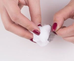 Don’t throw your false eyelashes away reuse them