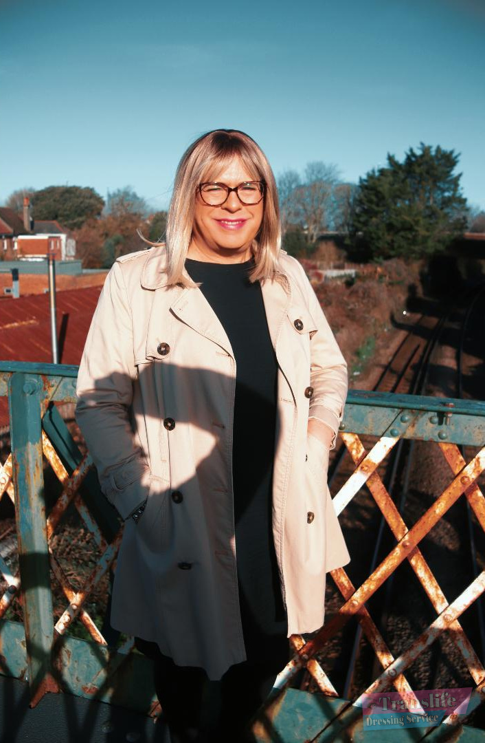 Karen Translife Dressing Service model