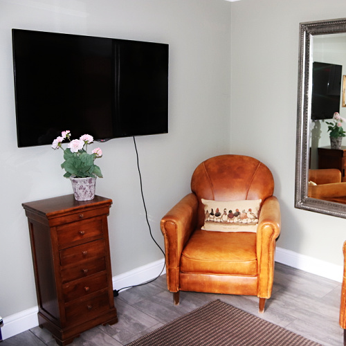 Comfort and care at Translife Dressing Service your professional makeup studio