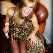 Translife Dressing Service Model Sue