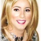 Translife Dressing Service Model Laura