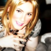 Translife Dressing Service Model Laura