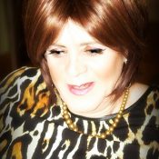 Translife Dressing Service Model Claudia