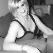 Translife Dressing Service Model Cassie