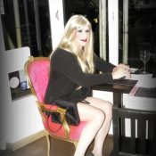 Translife Dressing Service Model Cassie
