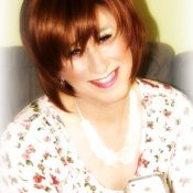 Translife Dressing Service Model Erica