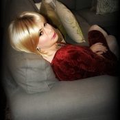Translife Dressing Service Model Jenny