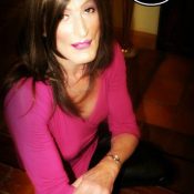 Translife Dressing Service Model Davina