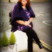 Translife Dressing Service Model Stella