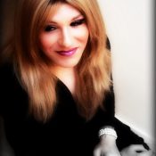Translife Dressing Service Model Nicola