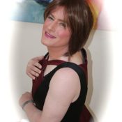 Translife Dressing Service Model Ariana