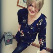 Translife Dressing Service Model Tiggy