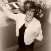 Translife Dressing Service Model Kate