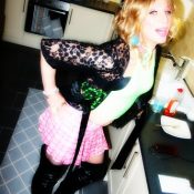 Nice boots! Translife Dressing Service Modal Caprice