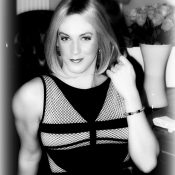 Translife Dressing Service Model Jess