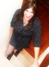 crossdressing model Sue - Translife Dressing Service