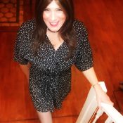 Sue Crossdressing Modal Translife Dressing Service
