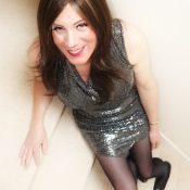 Sue Translife Dressing Service - crossdressing model