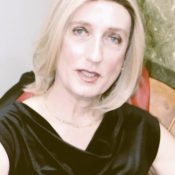 Translife Dressing Service Model Linda Translife Dressing Service Model Linda