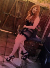 Translife Dressing Service model Jules