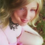 Translife Dressing Service model Jules