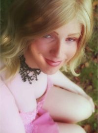 Translife Dressing Service model Jules