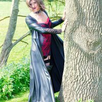 This is a great addition to our Dressing Service Photo Gallery a little outside shot. Tracey translife dressing service model